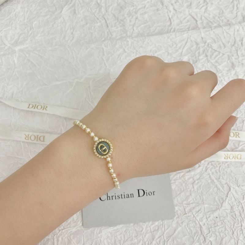 Breathable Christian Dior Bracelets 234034