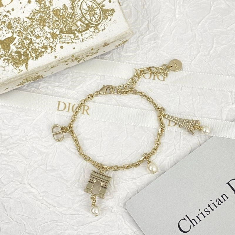 Breathable Christian Dior Bracelets 234036