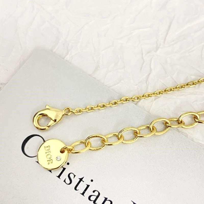 Reliable Christian Dior Bracelets 234028