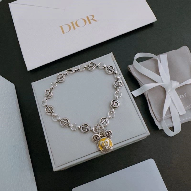 Trendy Christian Dior Bracelets 234012