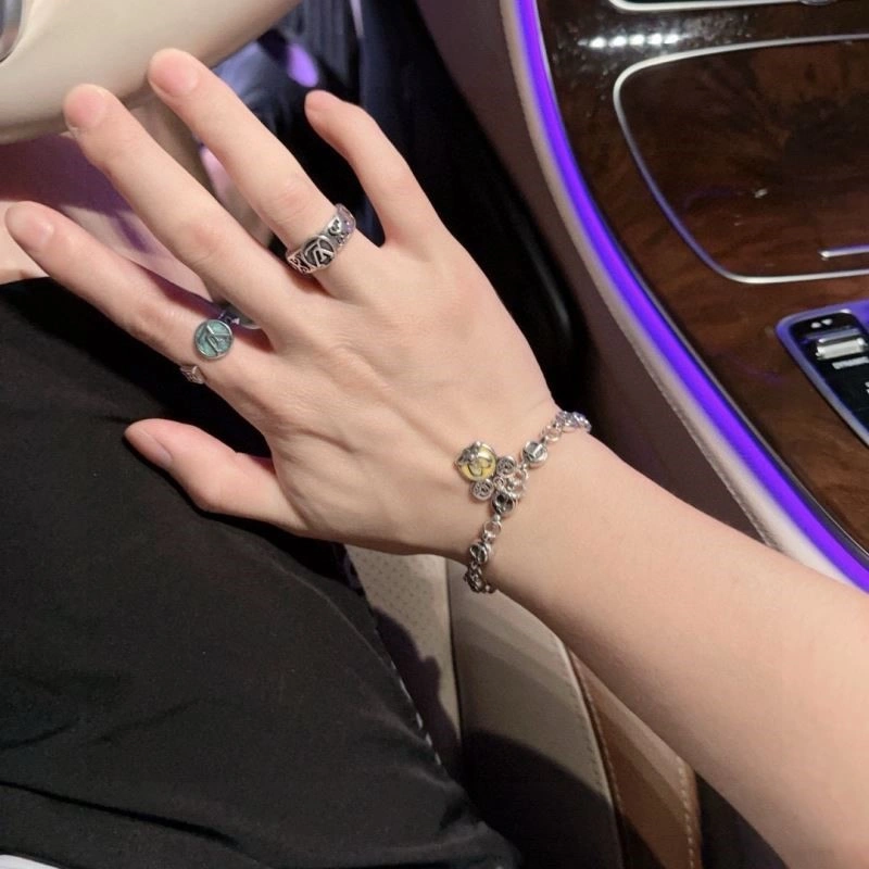 Trendy Christian Dior Bracelets 234012