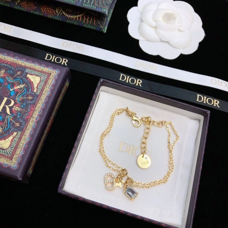 Christian Dior Bracelets Lightweight 233999