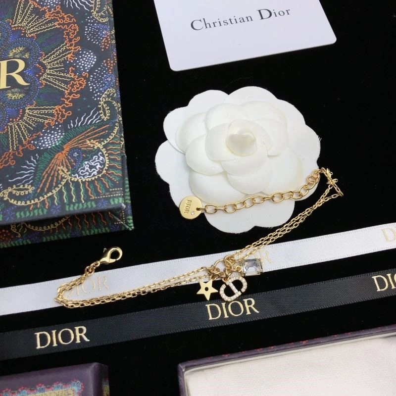 Christian Dior Bracelets Lightweight 233999