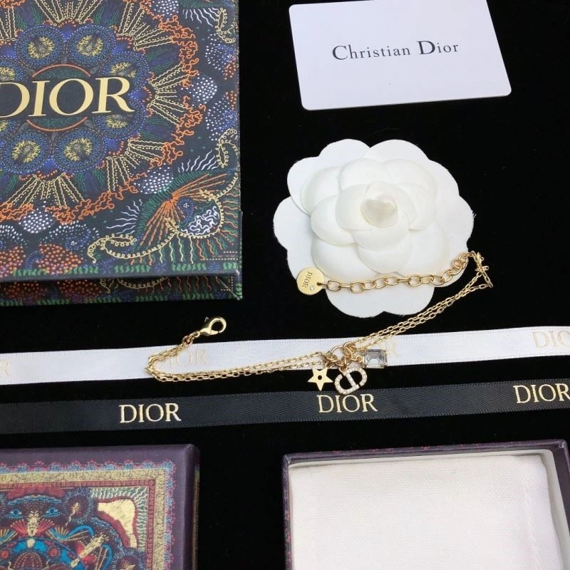 Christian Dior Bracelets Lightweight 233999