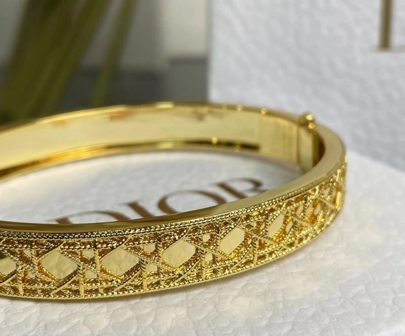 Christian Dior Bracelets Versatile 233986