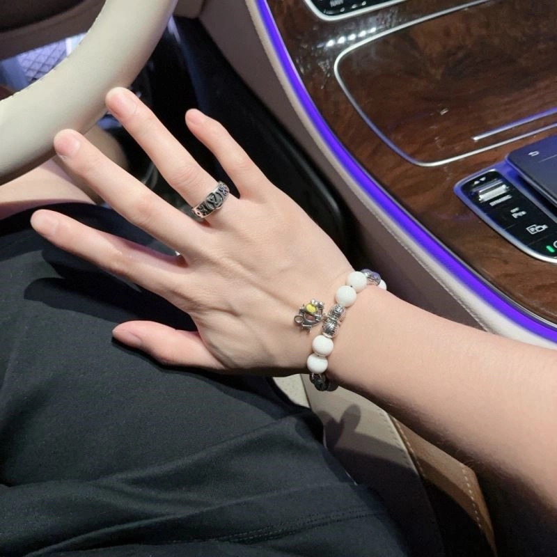 Vibrant Christian Dior Bracelets 234024