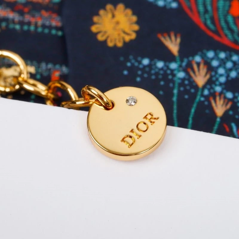 WellDesigned Christian Dior Bracelets 233692