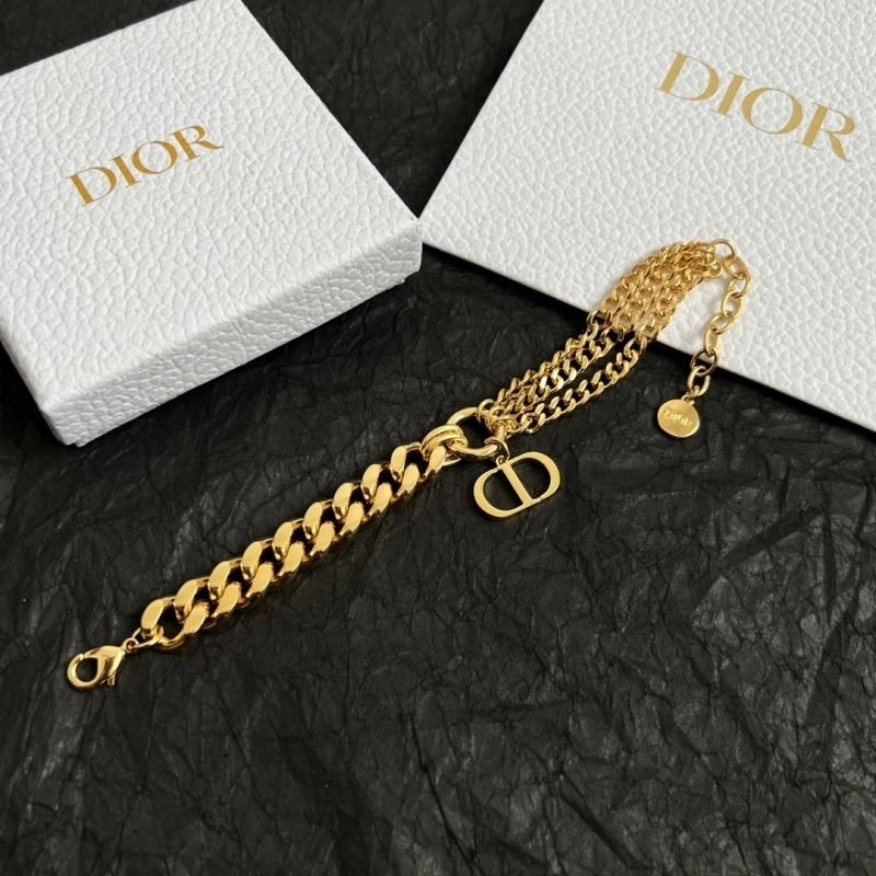 Breathable Christian Dior Bracelets 233677