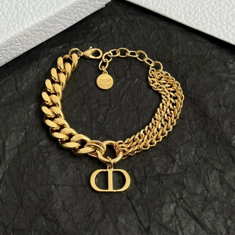 Breathable Christian Dior Bracelets 233677