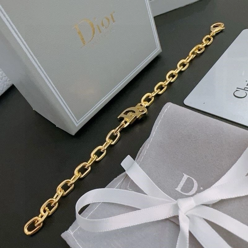 TravelReady Christian Dior Bracelets 233676