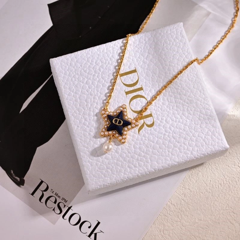 NewStyle Christian Dior Bracelets 233672