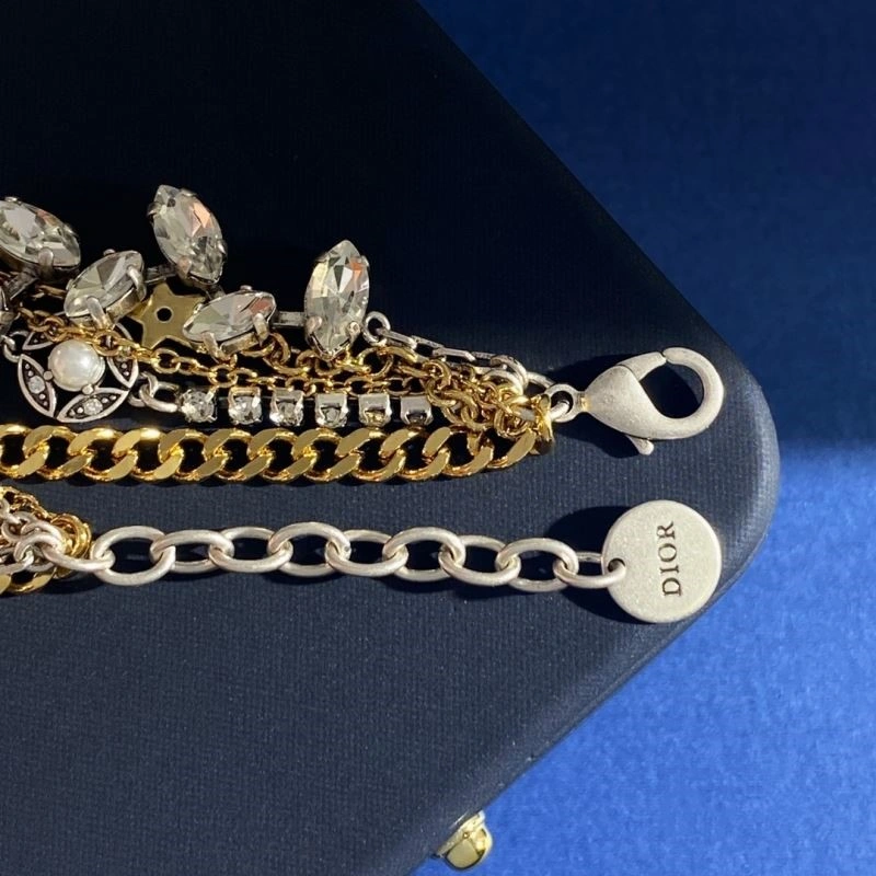 Fashionable Christian Dior Bracelets 233671