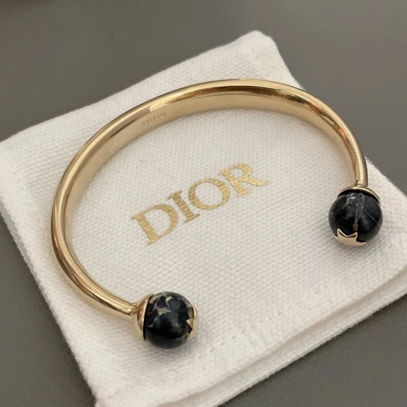 MoistureWicking Christian Dior Bracelets 233663