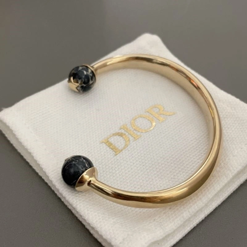 MoistureWicking Christian Dior Bracelets 233663