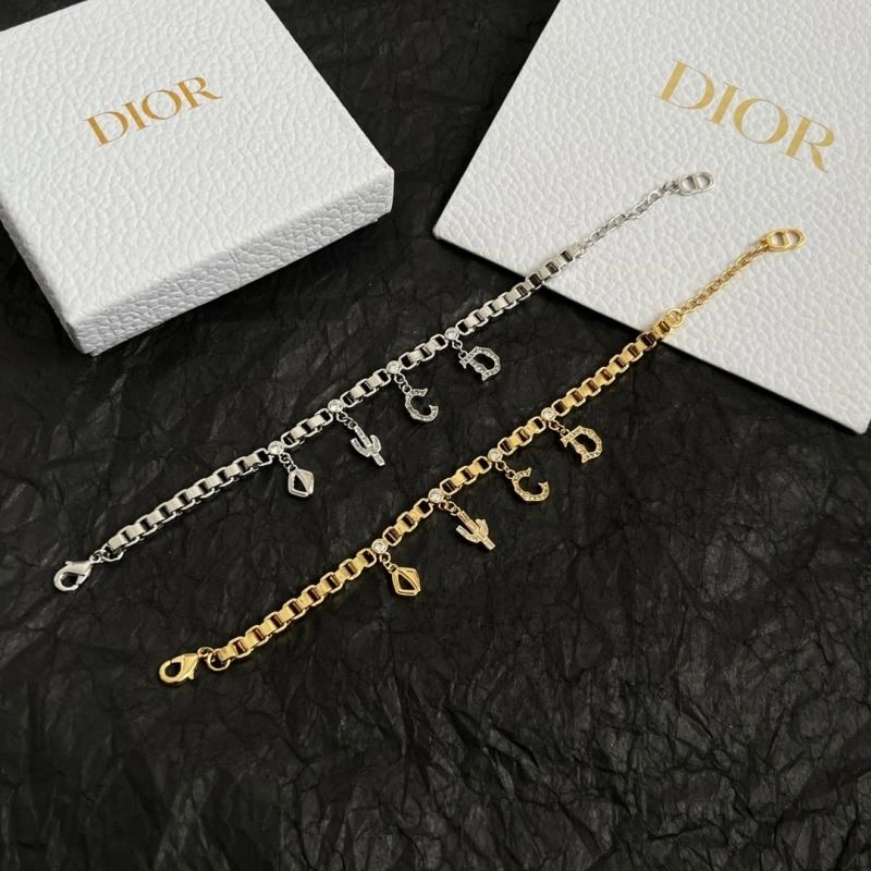 Neat Christian Dior Bracelets 233678