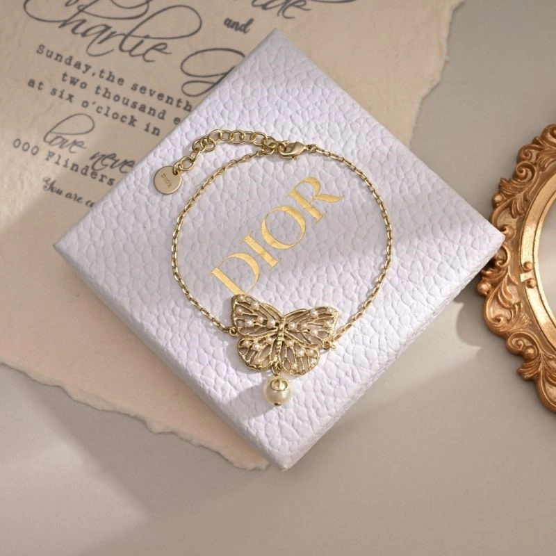 Christian Dior Bracelets FashionForward 233775
