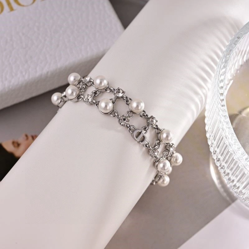 AllSeason Christian Dior Bracelets 233661