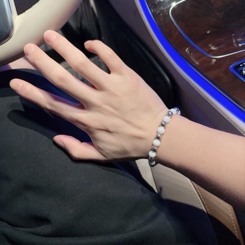 Cozy Christian Dior Bracelets 233662
