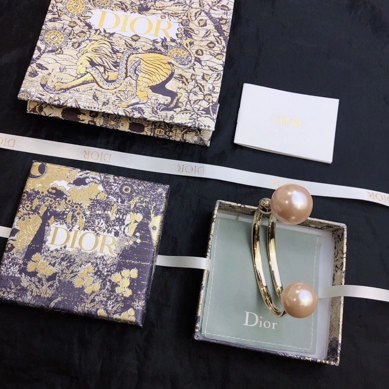 Christian Dior Bracelets Premium 233654