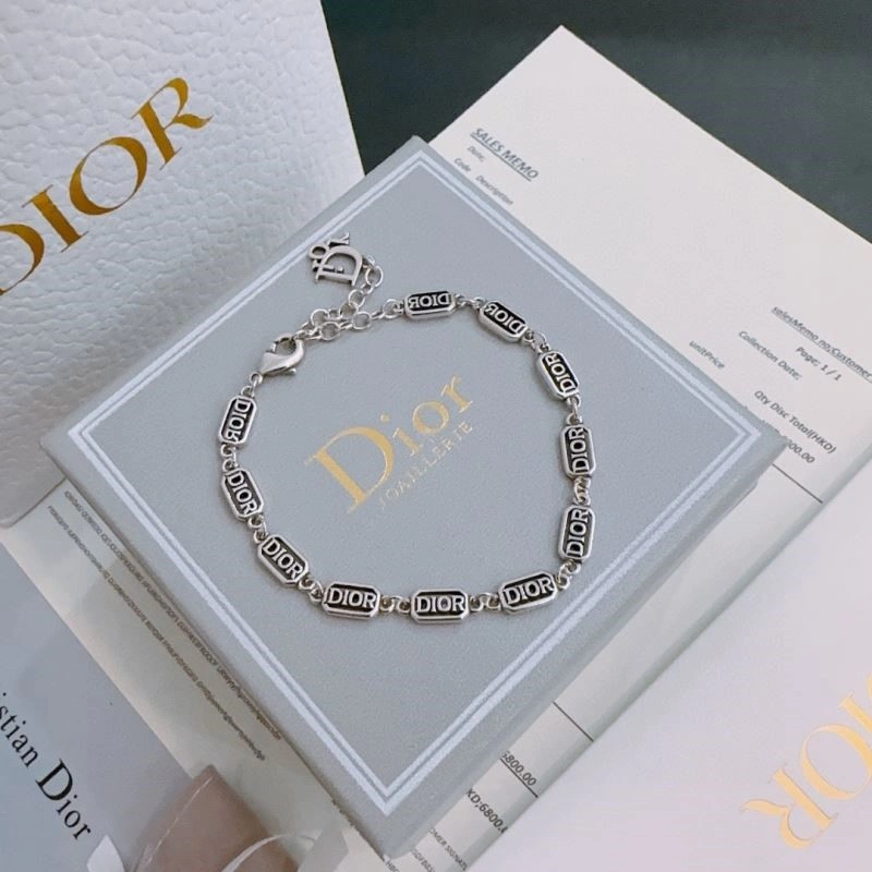 Christian Dior Bracelets Lightweight 233323
