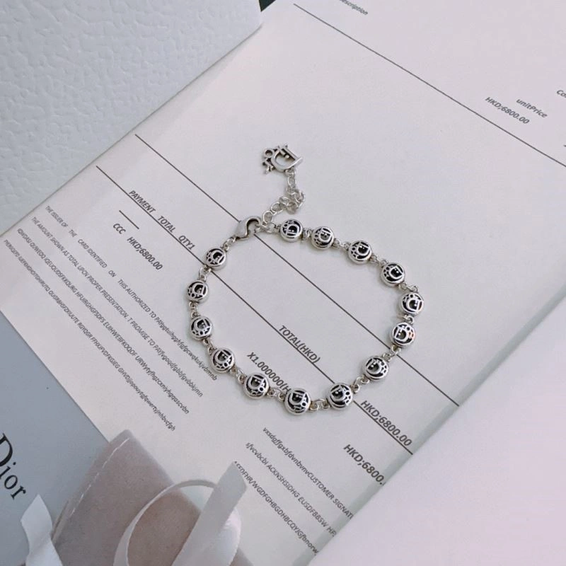 Modern Christian Dior Bracelets 233287
