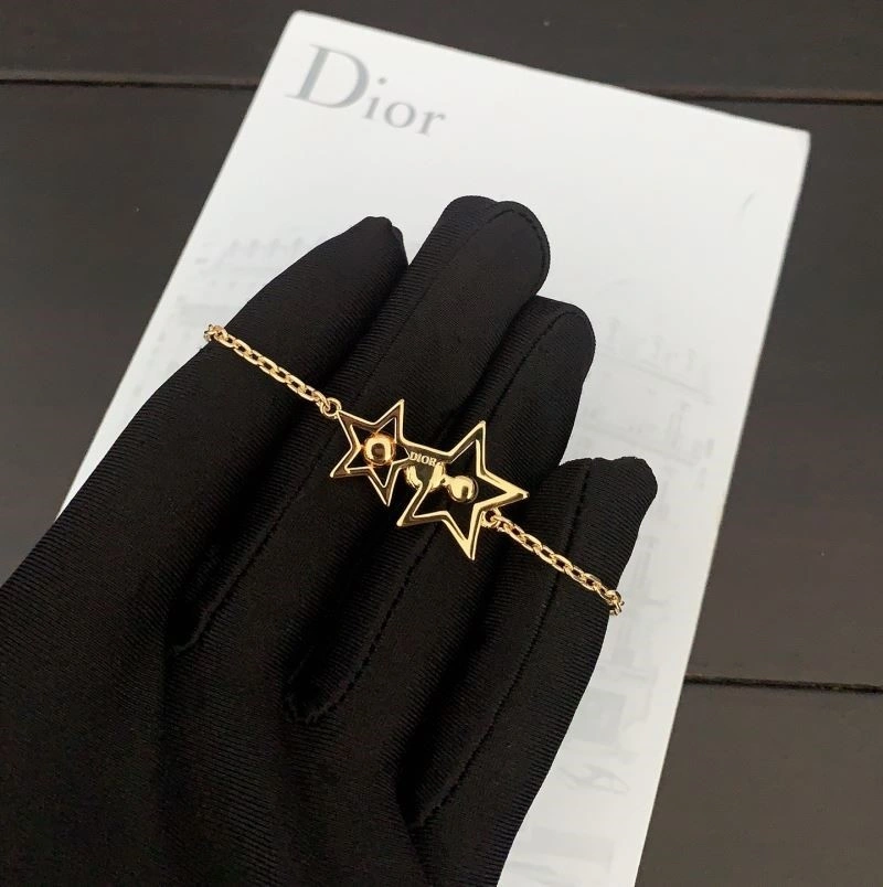 ComfortFit Christian Dior Bracelets 233277