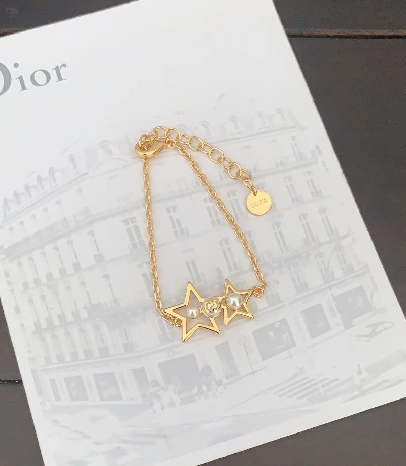 ComfortFit Christian Dior Bracelets 233277