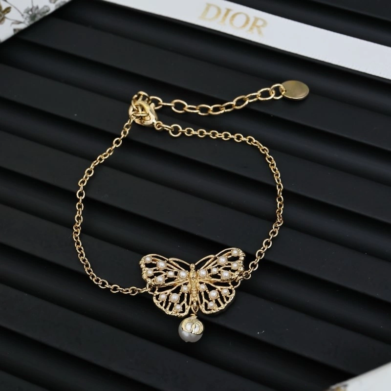 Unique Christian Dior Bracelets 232948