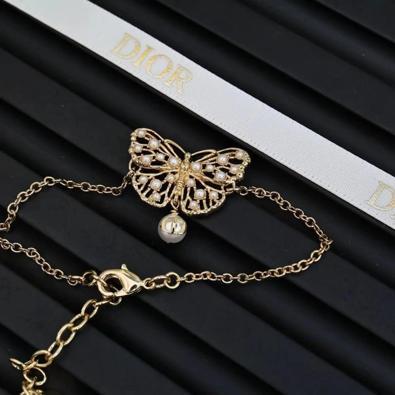 Unique Christian Dior Bracelets 232948