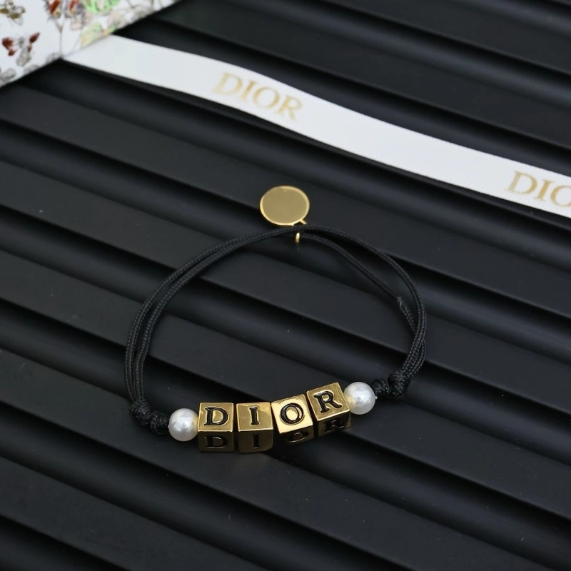 Popular Christian Dior Bracelets 232978