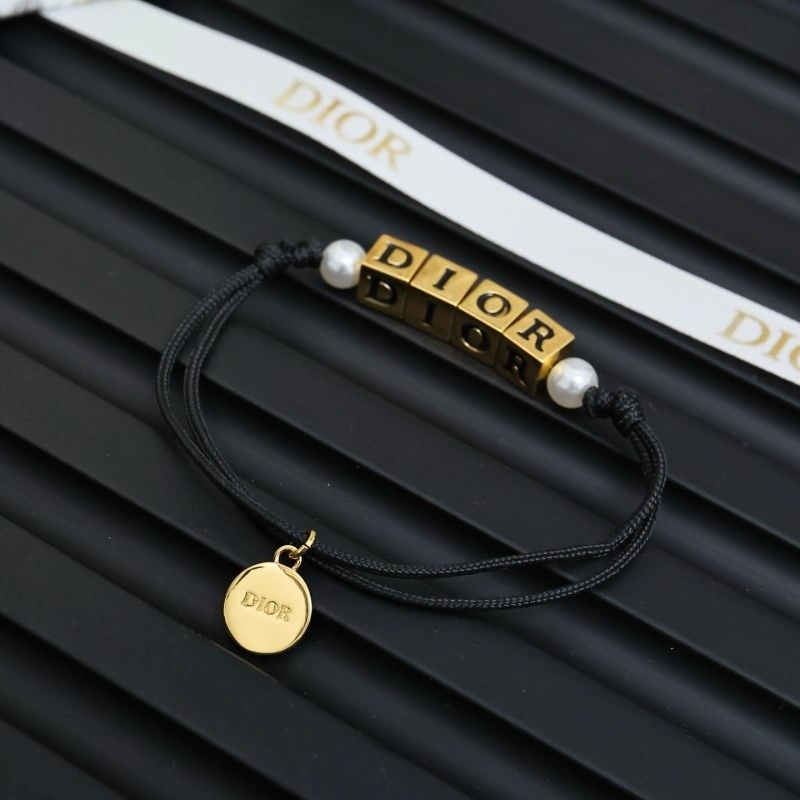Popular Christian Dior Bracelets 232978