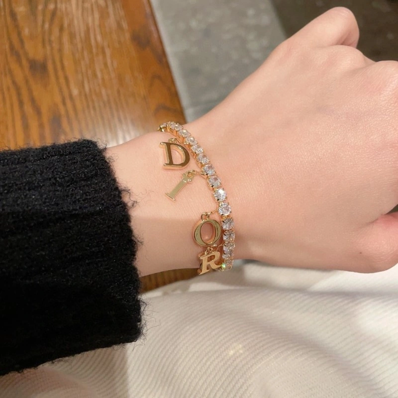 Trendsetting Christian Dior Bracelets 232946