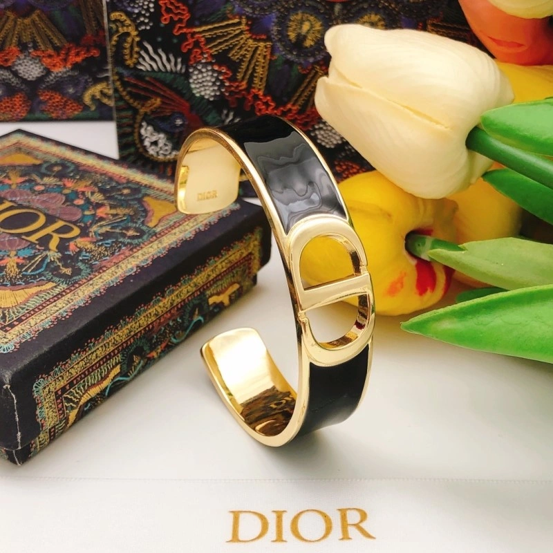 Chic Christian Dior Bracelets 232911