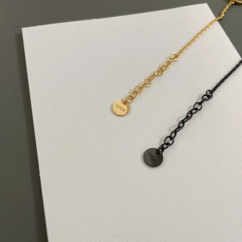 Casual Christian Dior Bracelets 232912