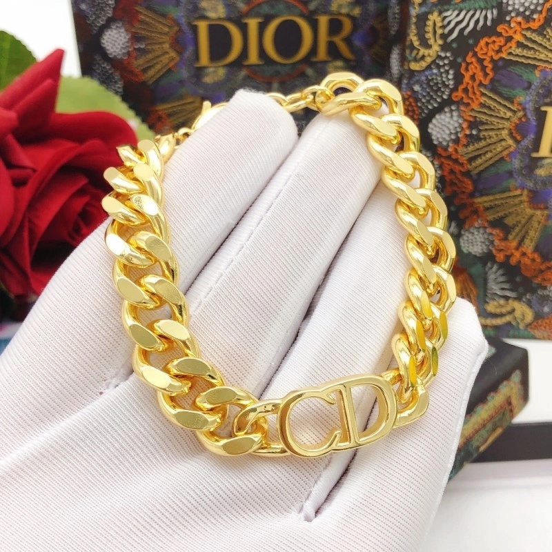 Efficient Christian Dior Bracelets 232940