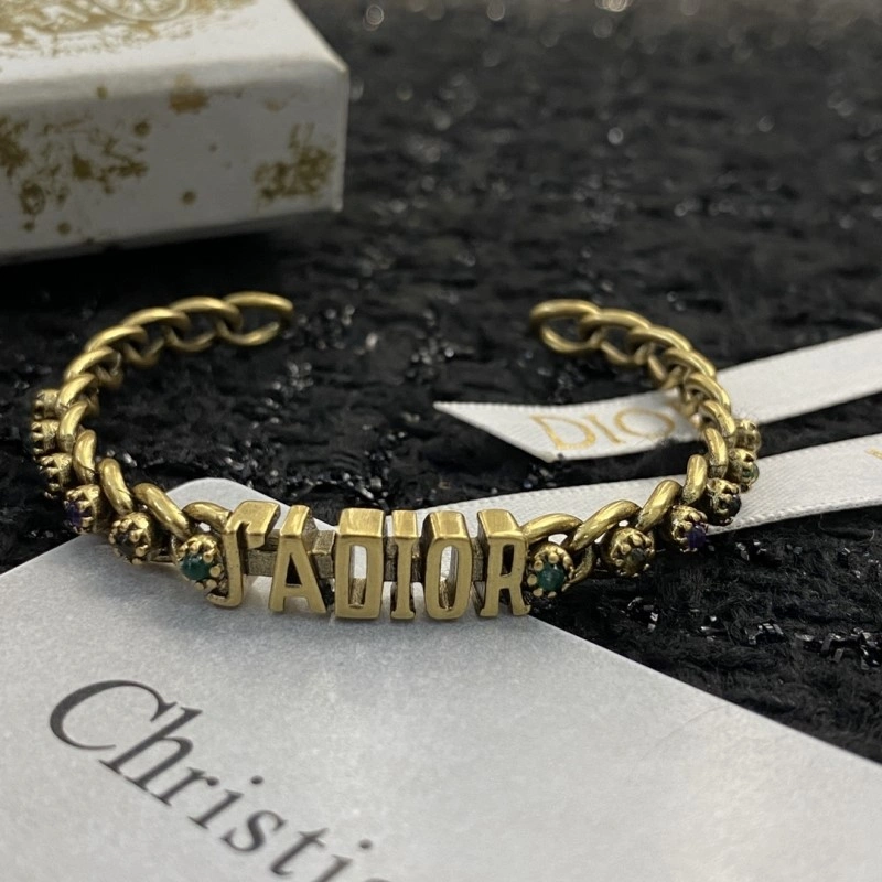 Stylish Christian Dior Bracelets 232915