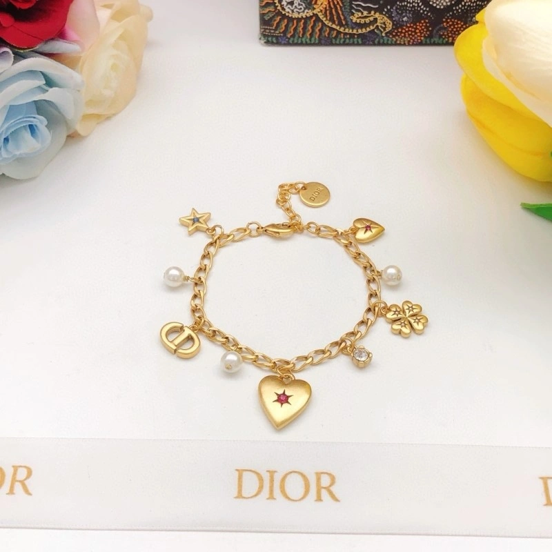 UrbanStyle Christian Dior Bracelets 232901