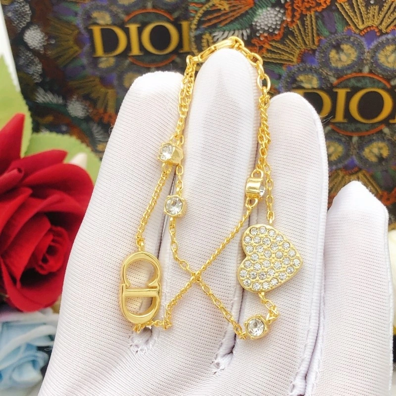 Christian Dior Bracelets Versatile 232886