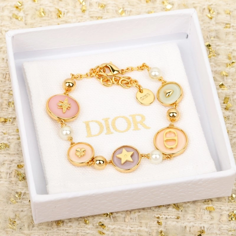 EyeCatching Christian Dior Bracelets 232878