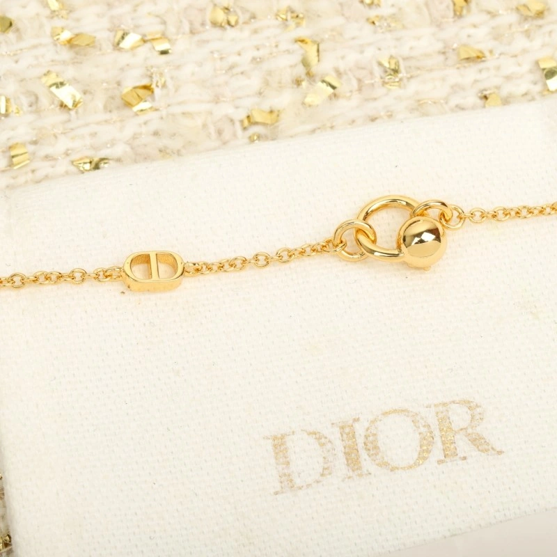Refined Christian Dior Bracelets 232871
