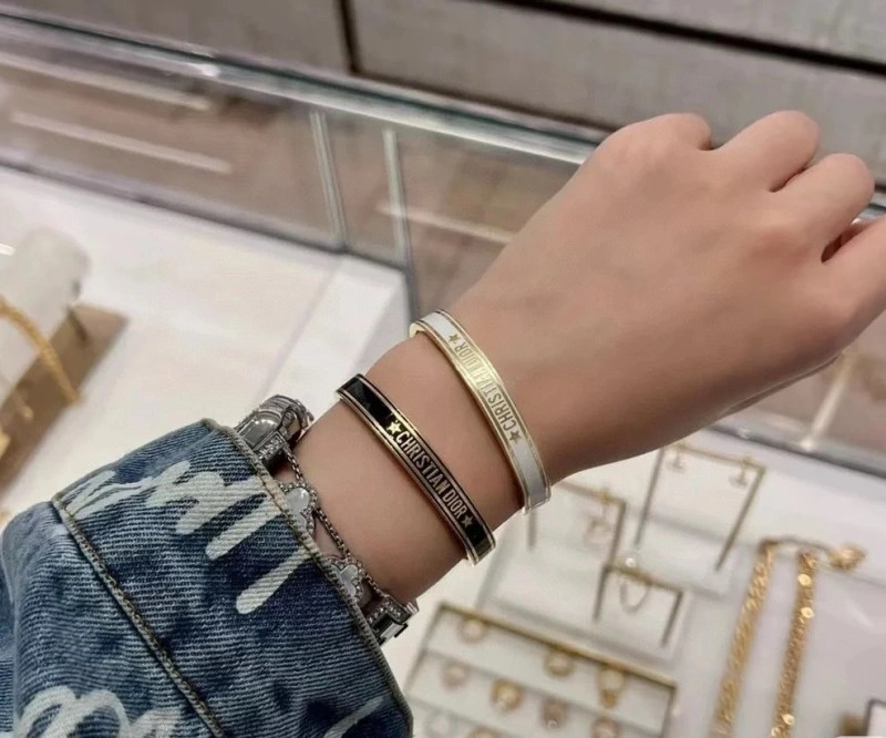 ComfortFit Christian Dior Bracelets 232856
