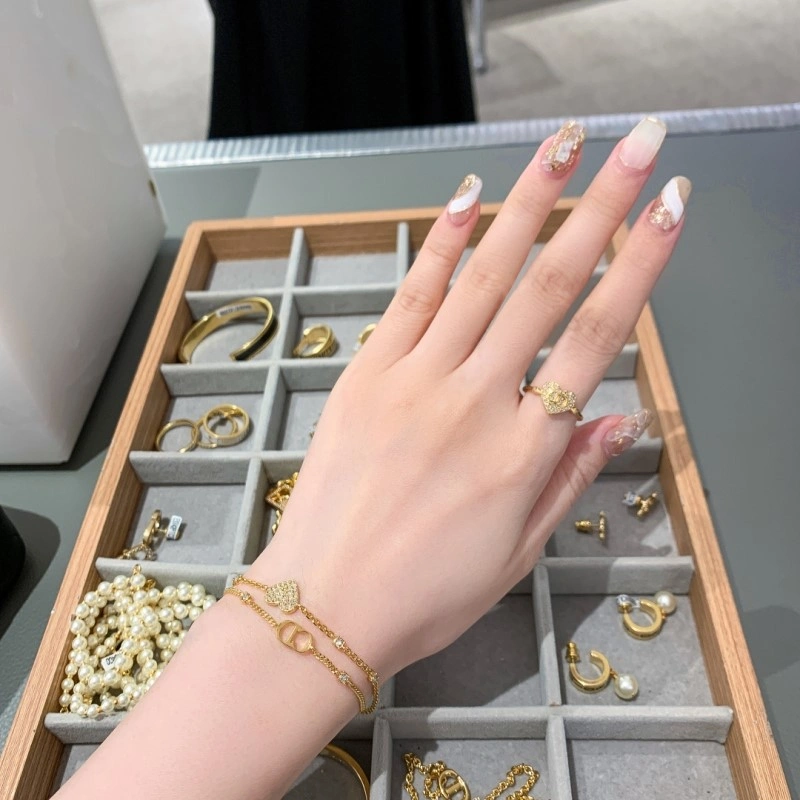 MoistureWicking Christian Dior Bracelets 232898