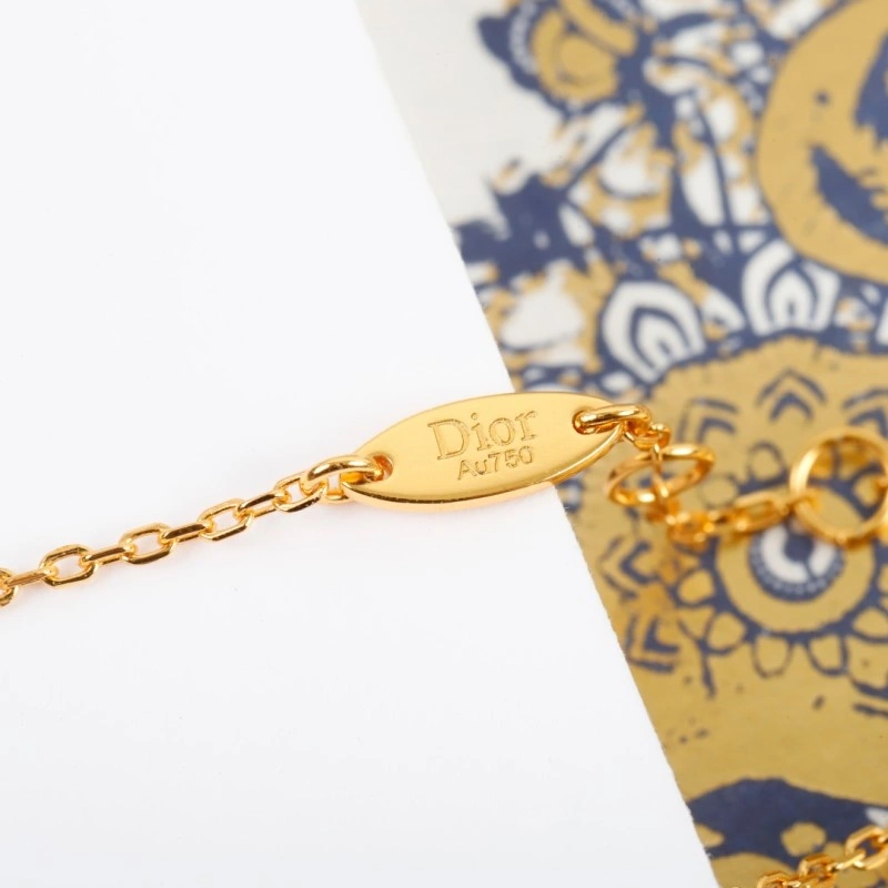Lightweight Christian Dior Bracelets 232876