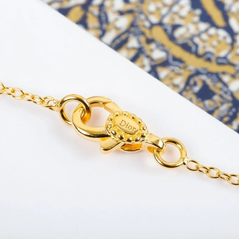 Lightweight Christian Dior Bracelets 232876