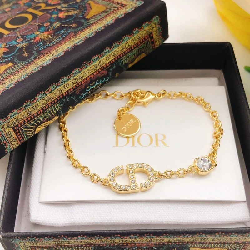 Compact Christian Dior Bracelets 232860