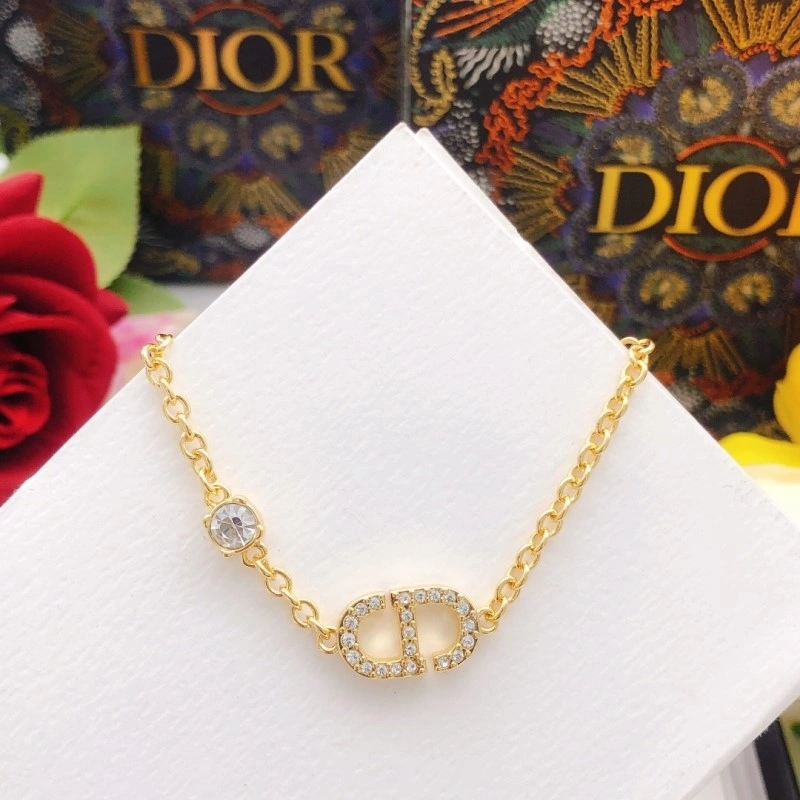 Compact Christian Dior Bracelets 232860