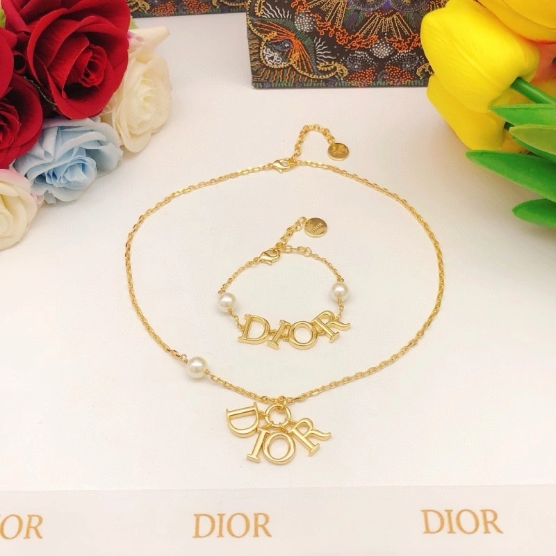 Christian Dior Bracelets MultiPurpose 232845