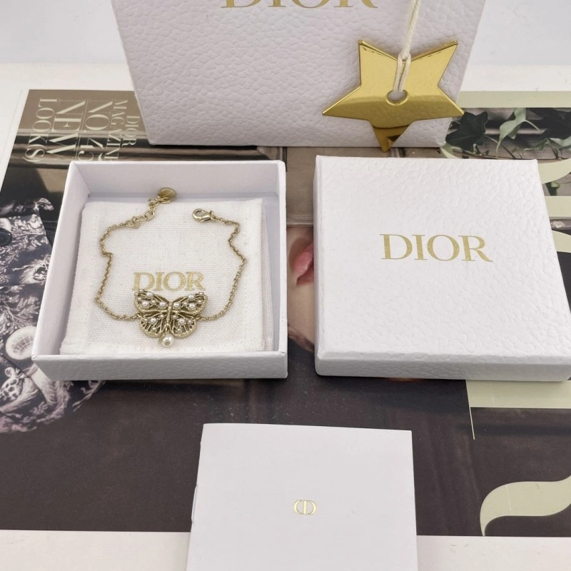 Modern Christian Dior Bracelets 232914