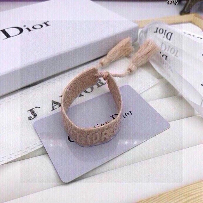 Popular Christian Dior Bracelets 256736