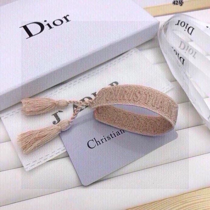Popular Christian Dior Bracelets 256736